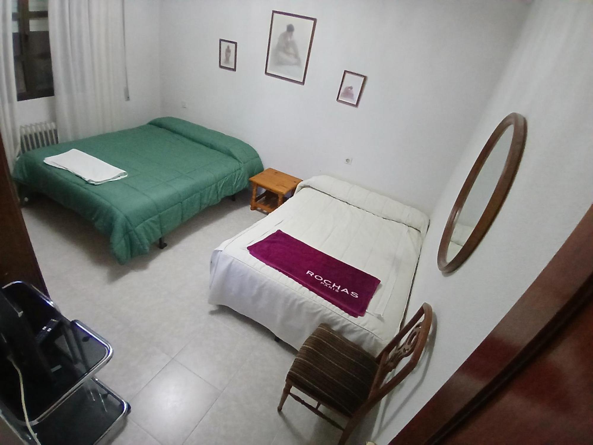 Habitacion Privada Familiar Tolède Extérieur photo